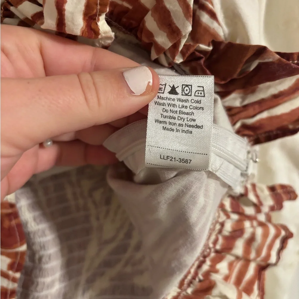 ANTHROPOLOGIE Love The Label Smocked Eyelet Puff Sleeve Blouse with Zebra Bodice